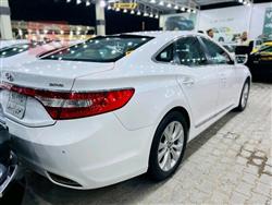 هيونداي أزيرا